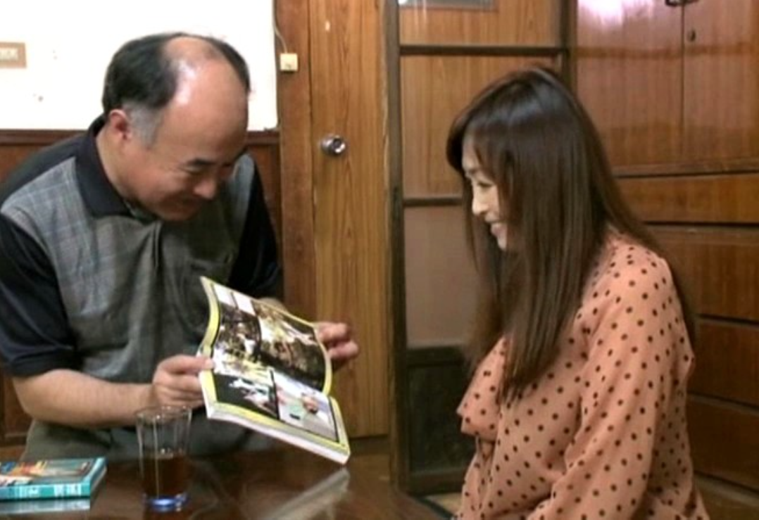 ▼スワッピング・人妻NTR・伴侶交換SEX│変態夫婦の性事情☆▲『あなた~イイの~♡』汚いオヤジに抱かれ悦ぶ五十路妻です☆