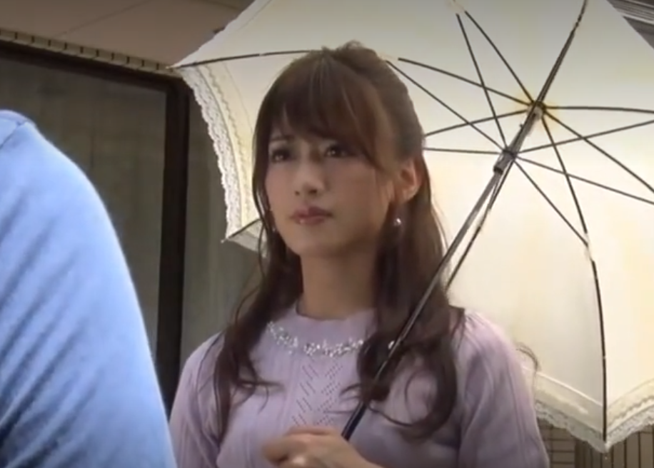 【人妻不倫】『あッ♡あ~ん♡』夫がいる身分で若い男性と関係を持ってしまう美人な奥様!背徳感に負けて不倫ハメ性交!