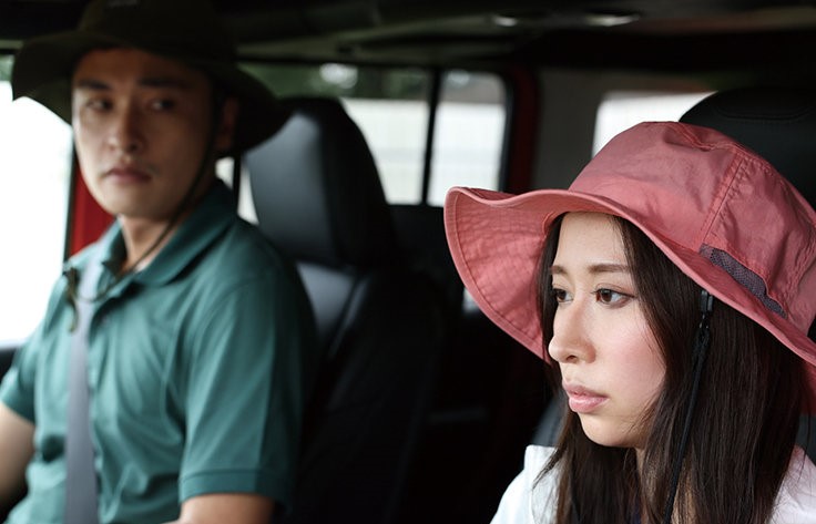 【ながえスタイル】キャンプ場での悲劇・インテリ美熟女が変態キャンパー達にまわされる・無常なアウトドアSEX