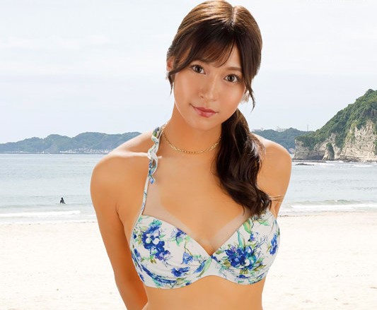 ☆MM号×巨乳×水着☆ビーチでデカパイ女をGET・外から丸見えとは知らず大胆性交・大量の男達のおかずになるビキニ美女