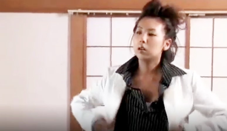 【ながえスタイル】男装の麗人が変態たちに押さえ込まれ「ヤメロ、ヤメロ!」抵抗虚しくハメられ、3人にマワサれる!
