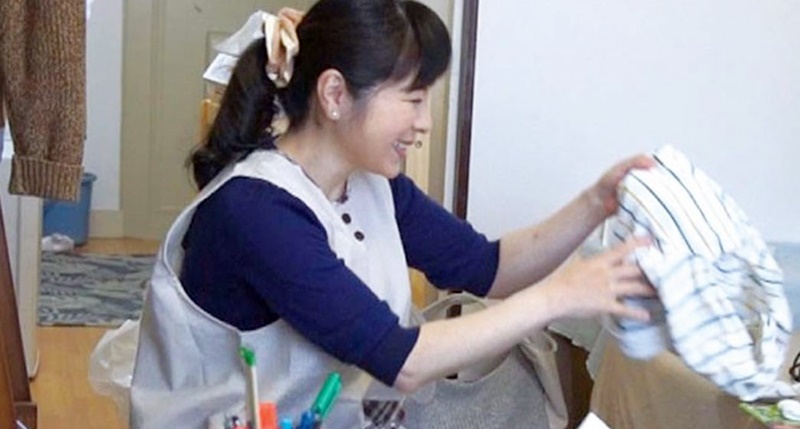 【家事代行◇五十路】熟女なのに母乳が出る?エロいことをお願いしたら中出しまでさせてくれて、そんな特技まで披露!