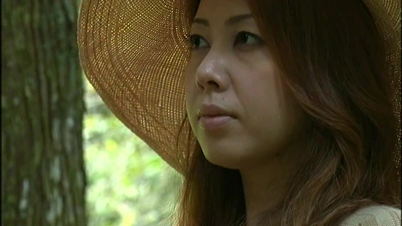 ☆熟女×人妻×3P×ヘンリー塚本☆中年男女の濃厚カラミ・昼間から外でヤっちゃう禁断性交・変態の無節操行為【風間ゆみ