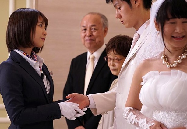 ★ウェディングプランナー×NTR×中出し★新郎を誘惑するド淫乱プランナー・新婦の目を盗み膣内射精強要しちゃう【戸田真琴】