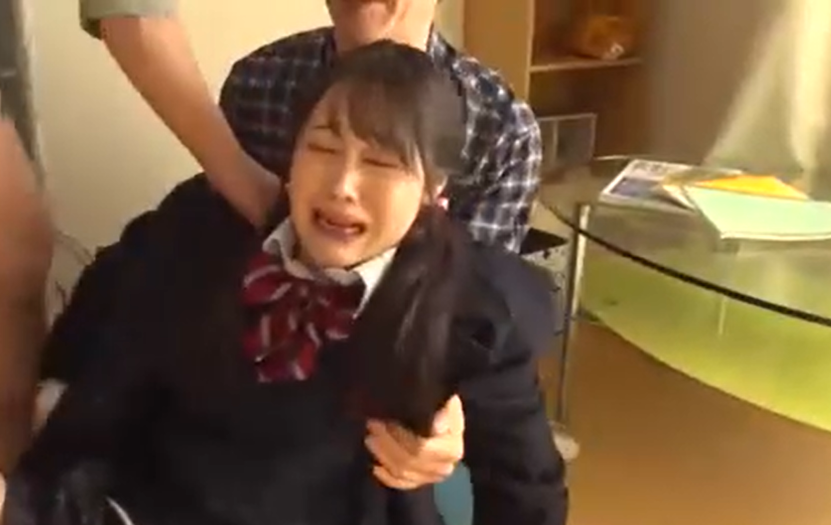 鬼畜なストーカー男達に犯される女子高生・叫んでも止まらない非道プレイ・開覧注意の胸糞性交★JK・イラマチオ・レイプ・３P★
