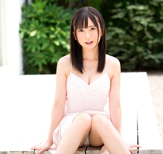 身長145cmの妹系女子大生・甘い顔と可愛い声に大興奮間違いなし・デカチン相手に頑張ります★JD・DEBUT・18歳★【七沢みあ】