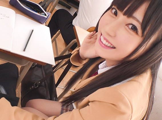 新しくできた美少女の義理の姉・Sっ気たっぷりで誘ってきて我慢の限界・勃起チ○コを騎乗位挿入★JK・義理姉・ドS★【七沢みあ】