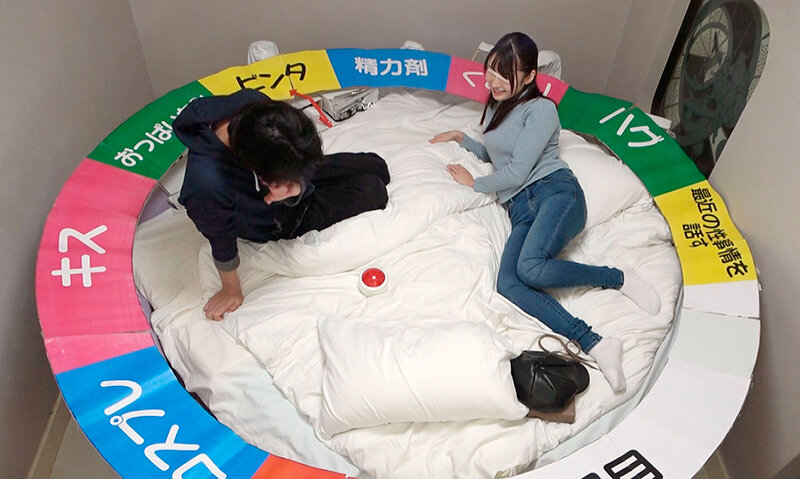 一般大学生姉弟を昔懐かしのラブホテルにご招待・2人でエロミッションに挑戦・賞金GETなるか！？★近親相姦・ゲーム・素人★