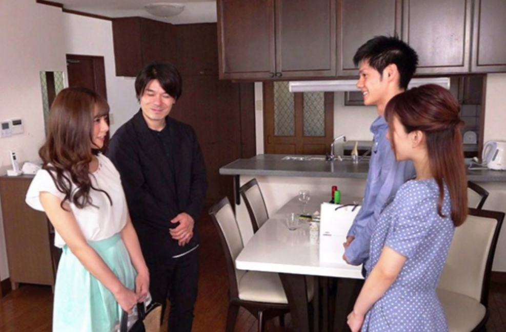 【夫婦交錯】『あの人…私の旦那とヤってたのよ？』家庭が壊れる音を聞きながら、何度も燃える不倫快楽■岬あずさ・有村のぞみ