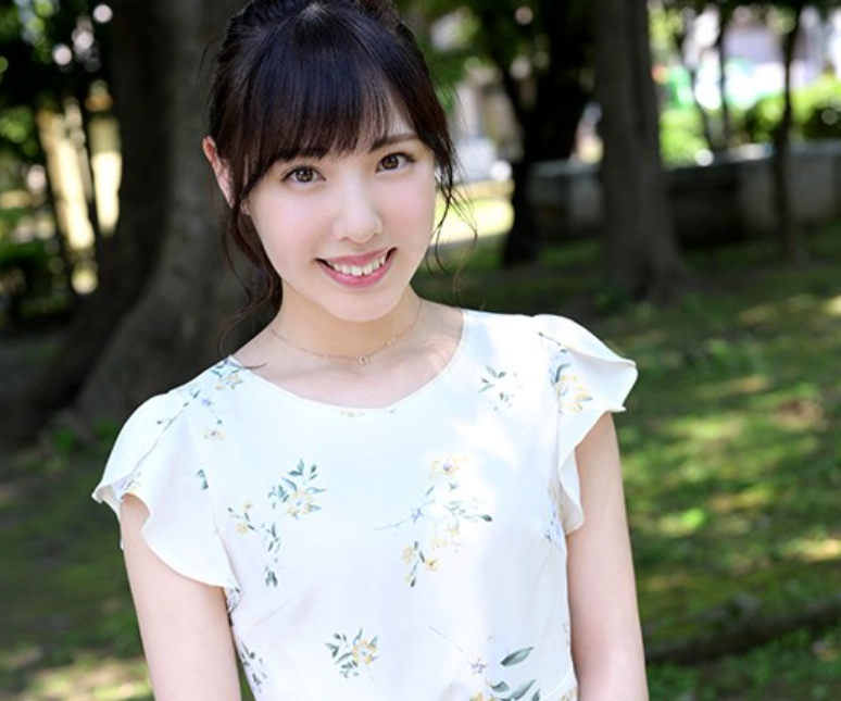 【初めての中出し】ずっと夢だった撮影でナマ挿入に挑戦！興奮と緊張が交錯する現場で感じまくり初中出し3本番■白桃はな