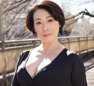 【熟女】人妻の熟れた体が激エロすぎて我慢の限界！気持ち良すぎるマ◯コに入れるとたっぷり中出ししてしまう・・＜柏木舞子＞