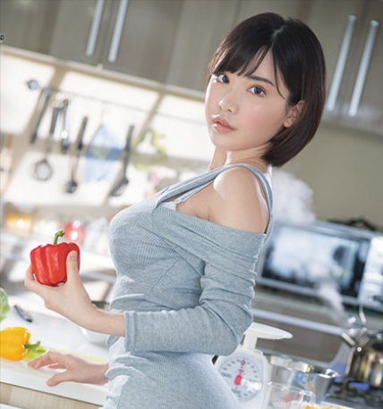 【人妻】隣の家に引っ越してきた女性は自分が好きな配信者で・・ニットやタイトな服で誘惑され中出ししてしまった＜深田えいみ＞