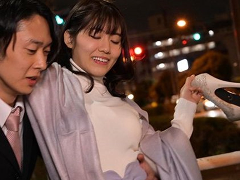 【神宮寺ナオ】『あなたがオオカミなら怖くない』同窓会で再開の憧れの彼女とエロ行為！積極的に迫る美人妻
