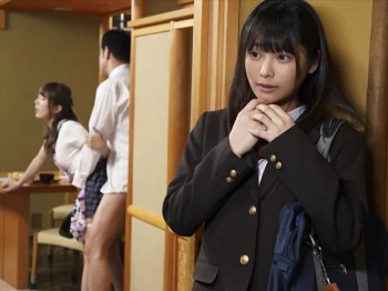 【近親相姦】両親が再婚したのに娘と義理の父親の性欲が爆発して・・キスだけではなく中出しSEXまで！＜久留木玲/波多野結衣＞