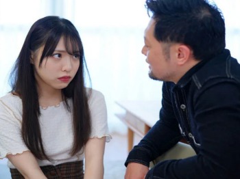 【美少女】性欲が強すぎて浮気をした彼女にSEX禁止令を与えると・・禁欲で我慢の限界になり何度も絶頂してしまう＜白桃はな＞