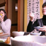 【人妻】夫のお願いで寝取られSEXしに来た主婦が激エロ・・自分からチ◯ポを欲しがりガン突きされると何度も絶頂してしまう！