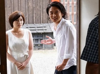 【NTR】向かいに引っ越してきた人妻と不倫関係になり・・性欲が爆発し巨乳を揺らしながら何度も寝取られSEXしてしまう＜奥田咲＞