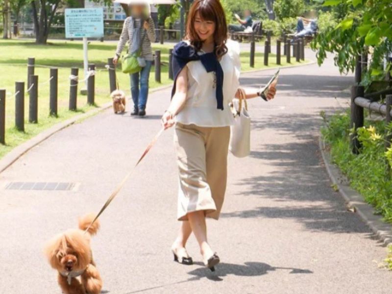 【人妻】セレブ主婦が普段とは違う快楽を求め調教されていく・・体は嫌なはずなのにマ◯コは正直に欲しがっていた＜加藤あやの＞