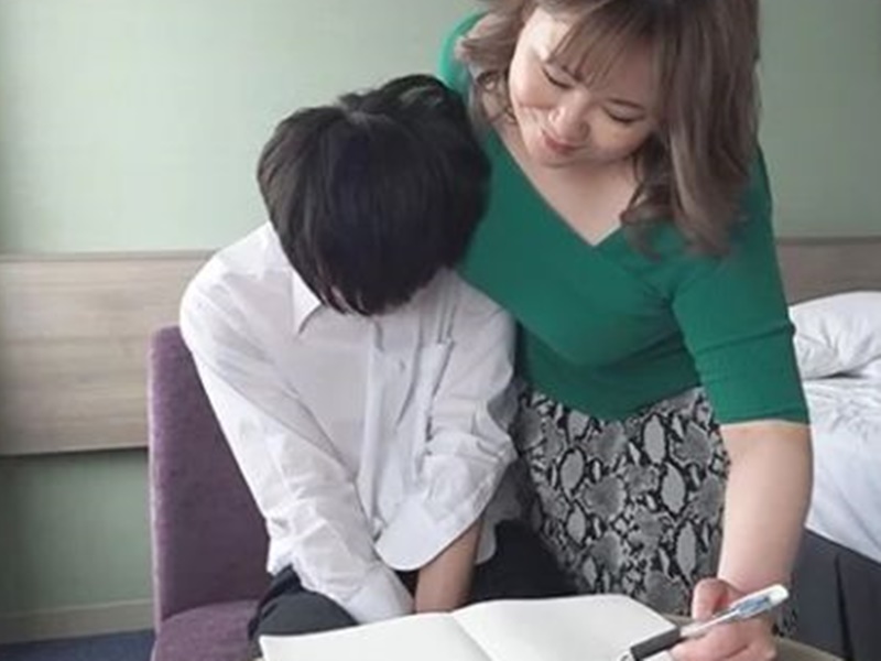 【五十路】『ばあちゃんが拔いたげるからさ』爆乳超乳巨乳の祖母！孫とヤル気マンマンでエロい誘いを繰り返す