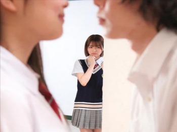 【JK】初めて彼女との交際方法に悩み幼馴染に相談すると・・私で童貞卒業して中出しする練習したら？と提案された＜倉本すみれ＞
