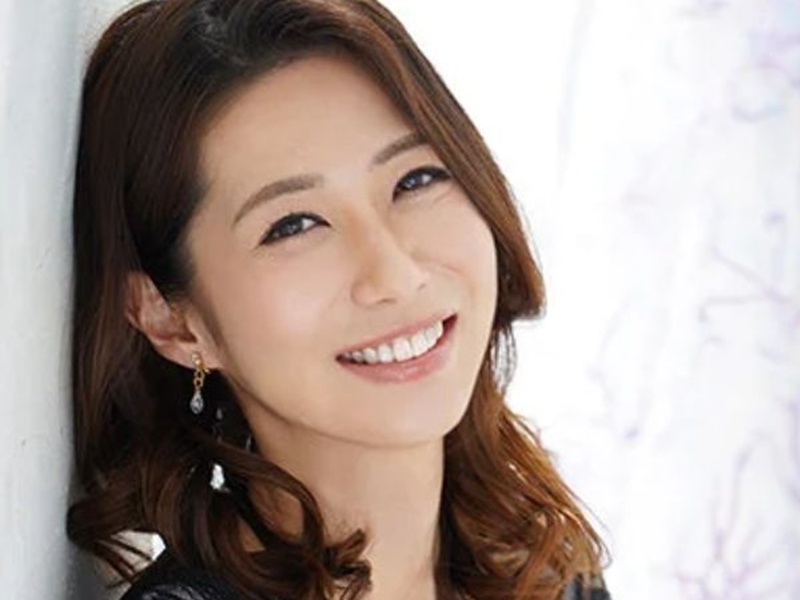 【長嶋沙央梨】『そこまで言わせるの？ペニスが好きよ』三十路美人が告白！しゃぶりたいの、コキたいの、入れたいの
