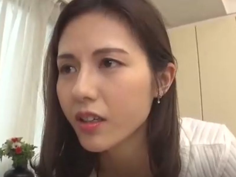 【武藤あやか】『あなたごめんなさい』遺影を前にセックスをする義母と息子！だって、あなたがいないんだもの