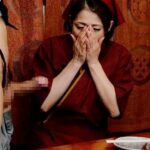 【スケベ熟女】『なんて大きいの！このチ◯ポとしたい…』友田真希が巨根に心奪われ、舐めまくるハメまくる