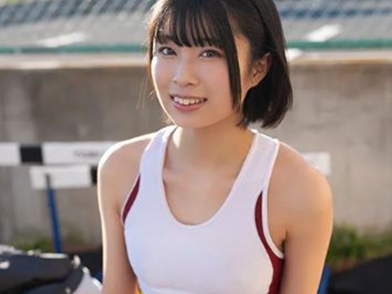 【佐野なつ】『陸上部のエースは、こっちも締まる』エロ教師に淫行されたJK！この子にフェラさせて中に出す