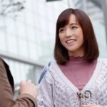 【五十路ナンパ】『セックスは年に1回です』55歳の超一流セレブがチ◯ポ見せたらこんなことまでしてくれるなんて…