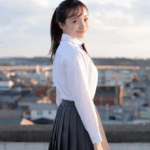 【女子校生】「またシよっか♡」このスレンダー美乳なOLは元セフレ、エロロリ女子高生時代は制服姿のまま…渚恋生