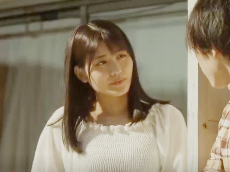 【人妻不倫】『あのことは秘密よ』夫のＤＶに悩む隣の奥さんと仲良くなって…巨乳を揺らし手コキそして濃厚セックス！