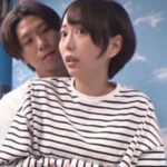 【マジックミラー号】『すぐそこにご主人がいますよ』だから気持ちくなっても声ガマンの奥さん！だって、聞かれちゃう