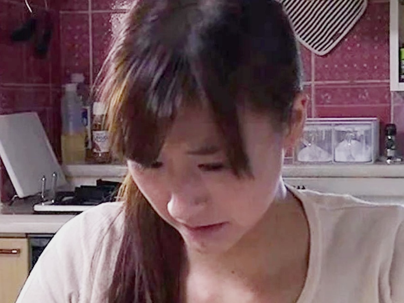 【人妻NTR】『主人としているときも、あなたのチ◯ポを思っていたの』夫の上司を忘れられず、セックスをねだる貧乳妻