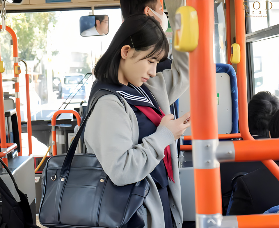【JK痴漢】「また触られてる…」ミニスカ制服のスレンダーエロ美乳な女子校生がレイプまがいのことをされてから…宮島めい