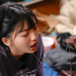 【媚薬でキメセク】「あ、隣のオジサン♡」優しくしてくれる中年オッサンに少しずつ行為を抱くスレンダーエロカワ美少女