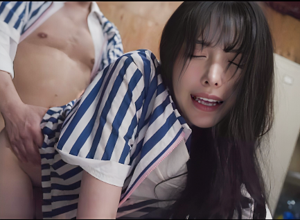 【バイト娘レイプ】「あぁ！またイカされるッ！！」スレンダーエロ美乳な美少女女子大生がバイト先のオッサン犯される！