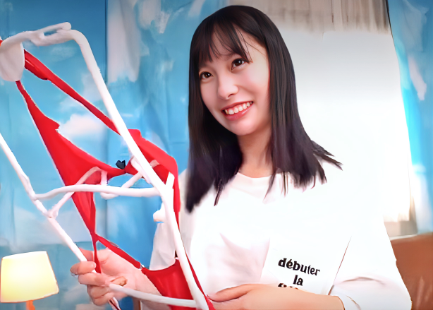 【本物女子大生】「これ...本当に水着ですか...？」街行く美少女ＪＤに声かけナンパ！スケベな下着を着させると欲情し…