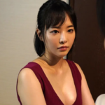 【田舎の人妻】「奥さん遠くて寂しいでしょう？」スレンダーエロ美乳な美人主婦が単身赴任男とスケベな浮気性交！三宮つばき