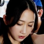 【痴漢】『囲まれてる、私、さわられてるわ』出張先の満員電車で痴漢されてる女上司！何人もの手が巨尻を撫で回す