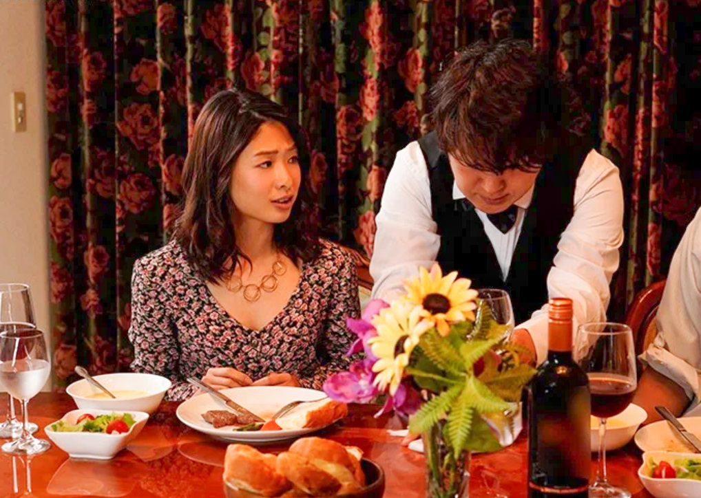 【貧乳妻レイプ】「この私が汚いチ●ポで汚されて…」お上品なスレンダーエロ美乳美人主婦が使用人のブス男に犯される！