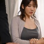 【乳奴隷】『チクビがとってもいいのよ』見られるだけで感じてしまう寝取られた部下の妻！飼い慣らし、飾り付けて弄ぶ