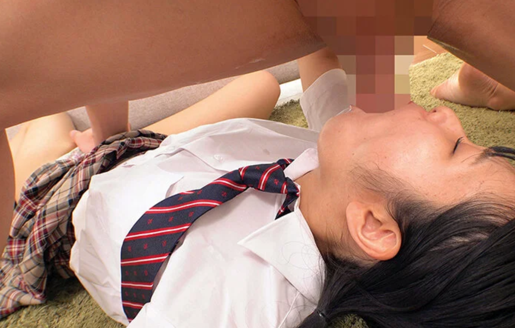 【女子校生ナンパ】「お、大きいですぅ...」制服姿のスレンダーエロ美乳なロリ顔女子校生に声かけナンパし中出しセックス！