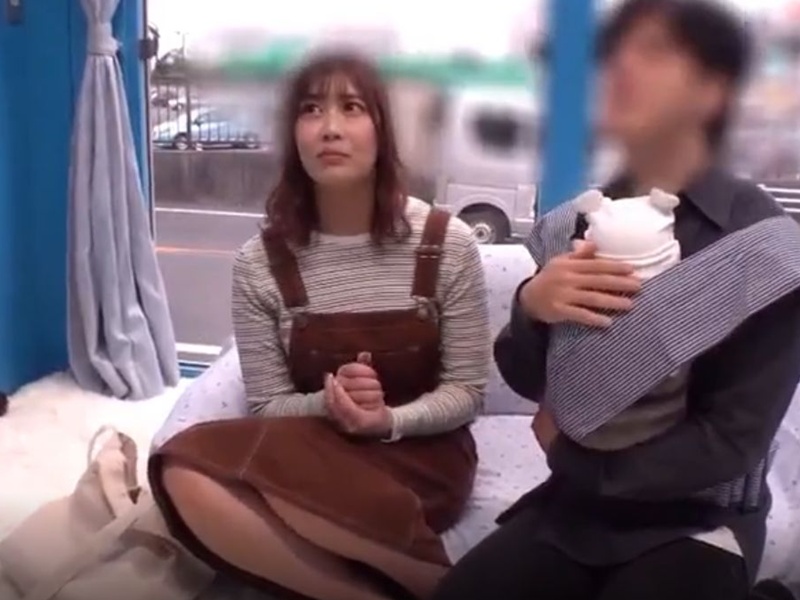 【美人の奥さん】『旦那さんはしばらく外で待っててもらえますか』なみさん27歳に女性の悩みの相談！実は不倫をシテもらう