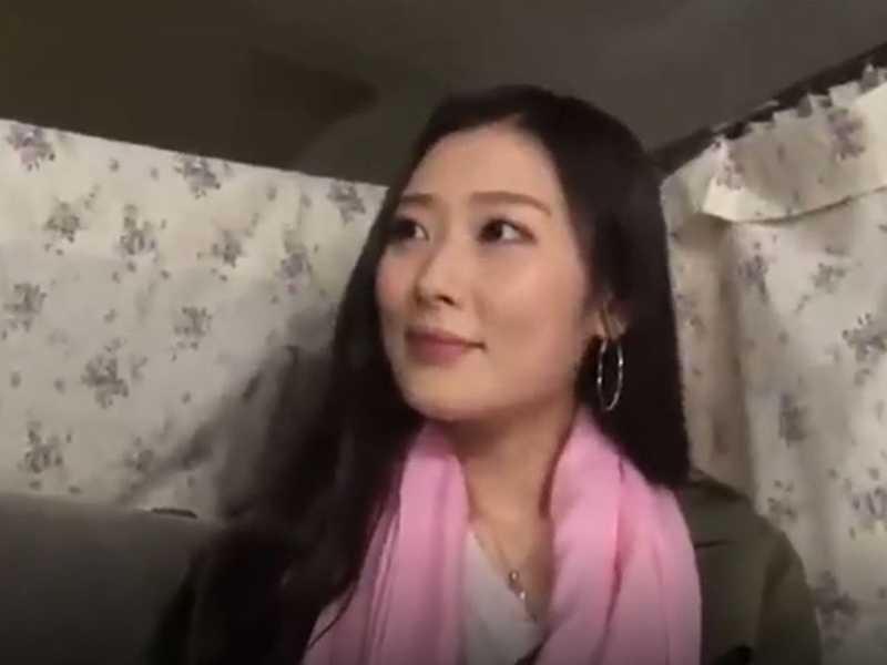 【人妻ナンパ】『最近、ご無沙汰なんですよ』美人でセレブな奥様は、セックスしたい欲求不満！若いチ◯ポは股を広げて大歓迎