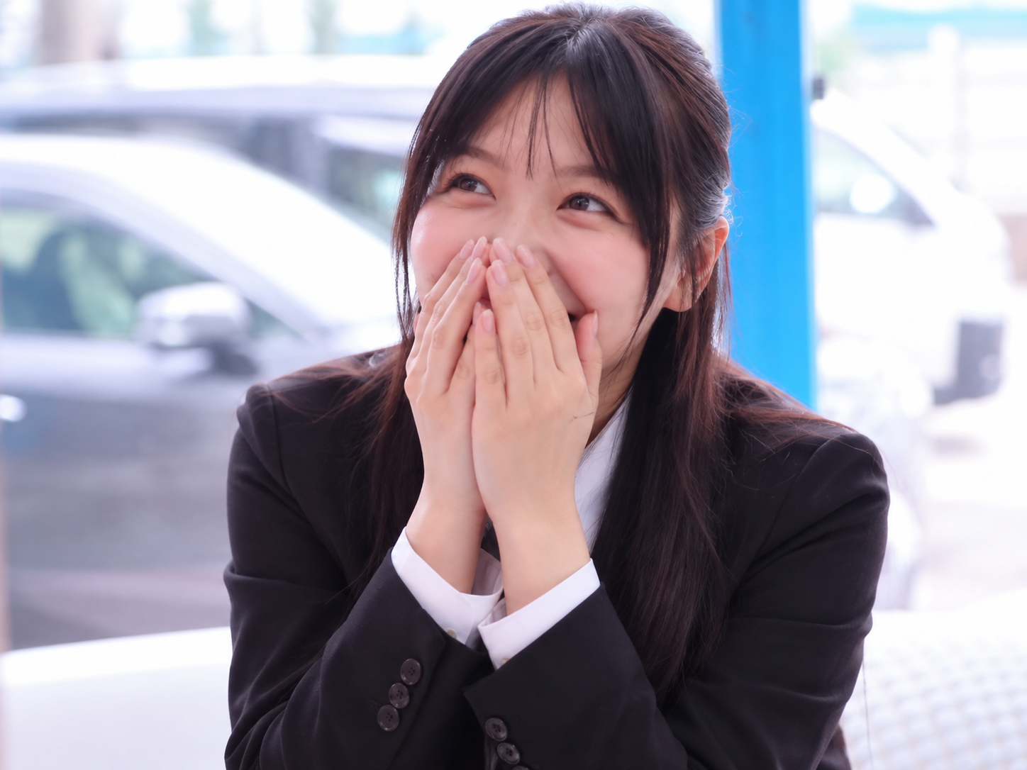 【素人学生・MM号】「男の人をイカせたら賞金アップですヨ～」スーツ姿のスレンダーエロ美乳な美人女子大生がスケベ企画に挑戦