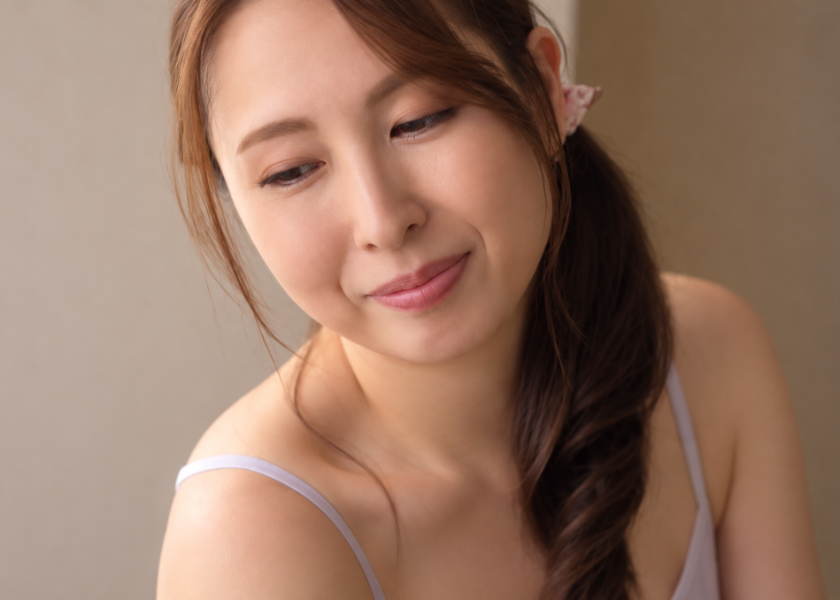 【友達の母親】「大きくしちゃって…ダラしない子ね…」エロ巨尻なおばさん主婦が息子の友人を誘惑して中出し不倫セックス！